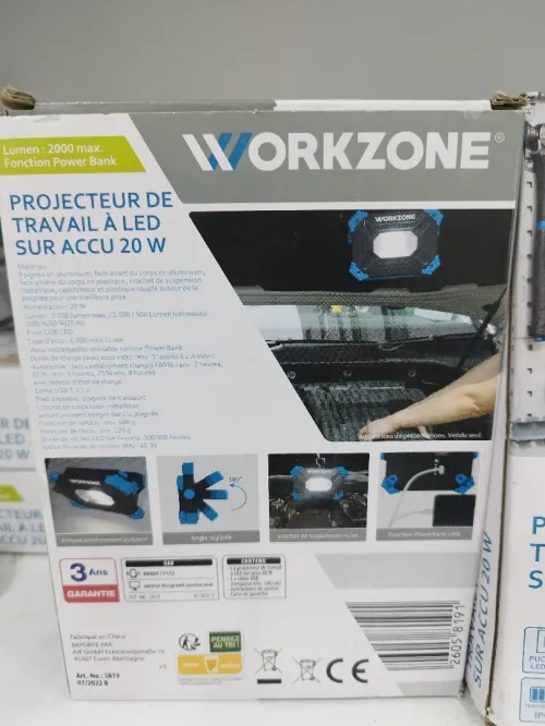 PROJECTEUR LED