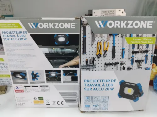 PROJECTEUR LED