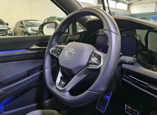 Volkswagen Golf 8 2023 R-Line