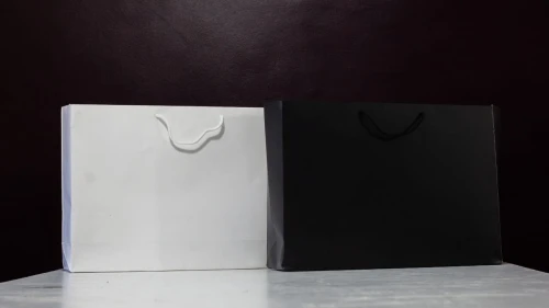 Boostez votre Image de Marque avec nos Sacs & Tote Bags Personnalisés