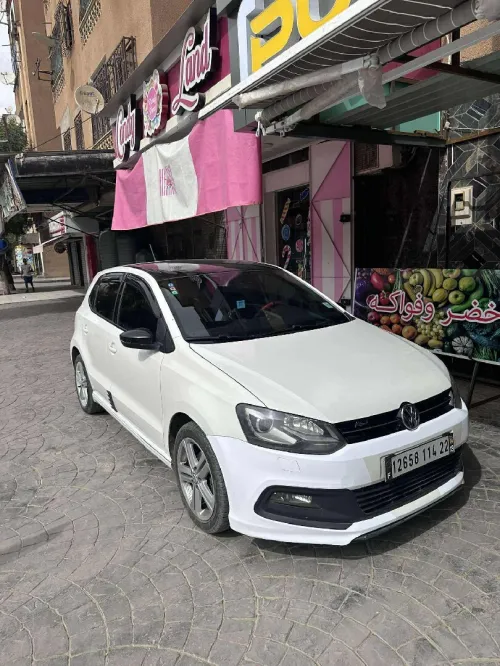 Volkswagen Polo 2014 R-line