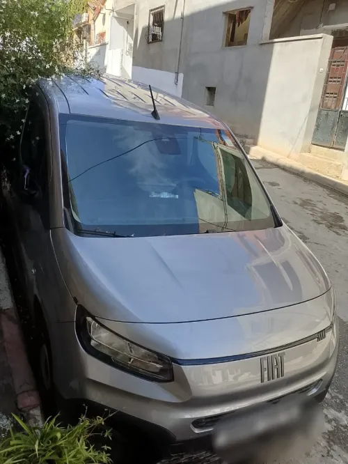 Fiat Doblo 2025 Comersial