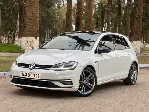 Volkswagen Golf 7 2018 Carat