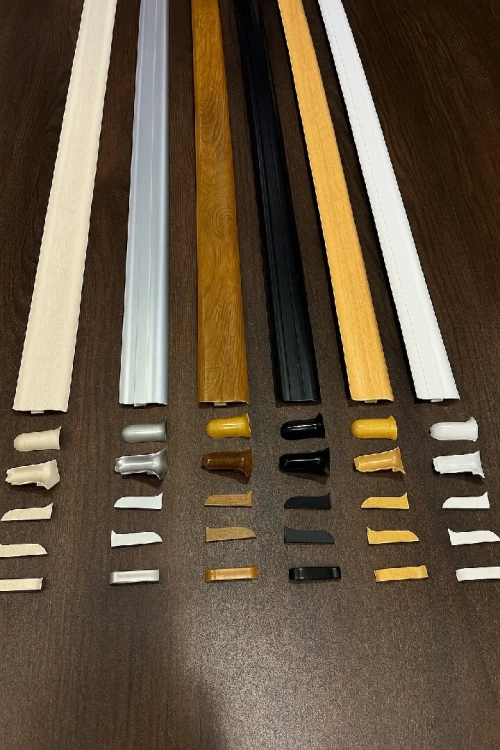 Plinthe  pvc  et accessories