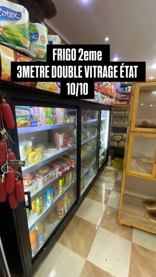 A VENDRE MATÉRIELS POUR SUPÉRETTE COMPLET 