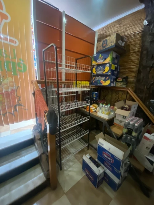 A VENDRE MATÉRIELS POUR SUPÉRETTE COMPLET 