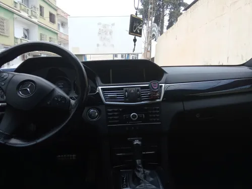 Mercedes Classe E 2011 AVANTGARDE Pack AMG