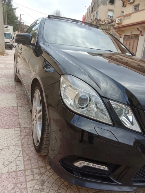 Mercedes Classe E 2011 AVANTGARDE Pack AMG