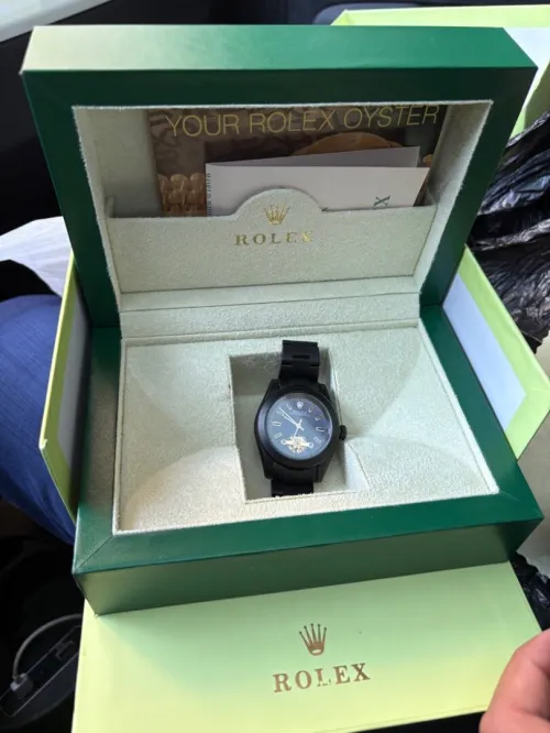 Montre rolex noir