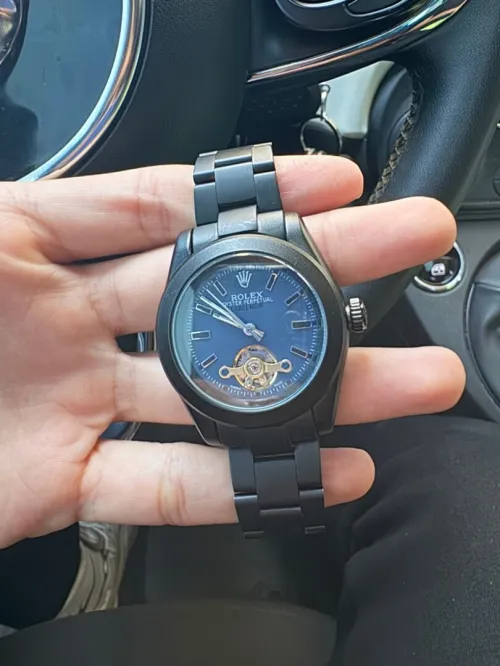Montre rolex noir