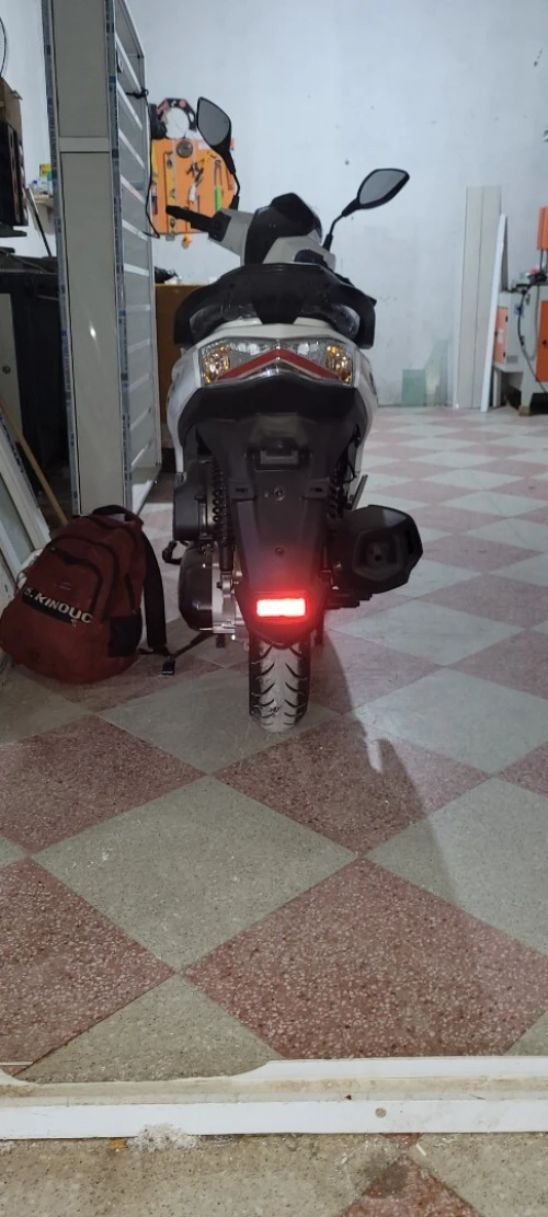 Sym St200 