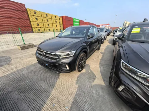 Volkswagen T-Roc 2025 