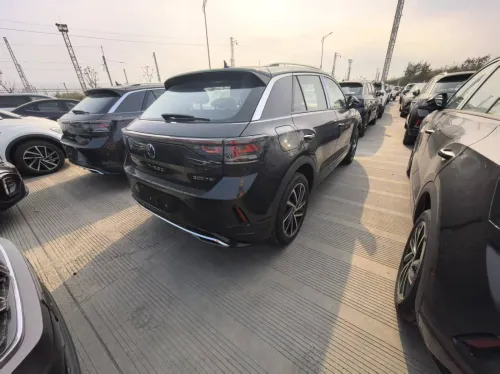 Volkswagen T-Roc 2025 