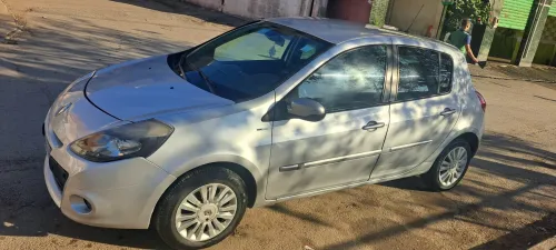 Renault Clio 3 2012 Night and Day