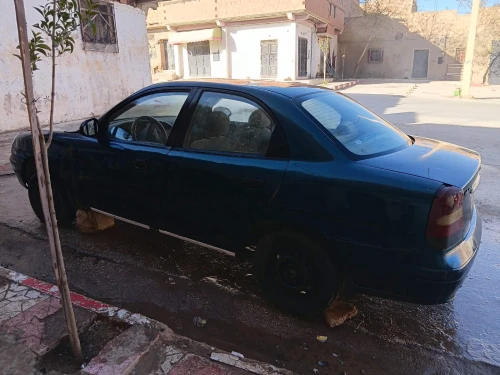 Daewoo Nubira 2000 Nubira