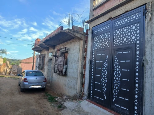 Vente Appartement Niveau de villa F3 Chlef Chettia 8