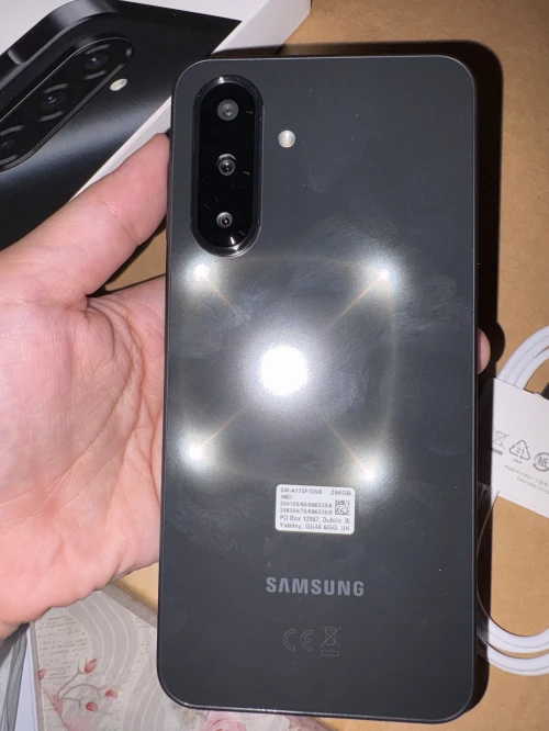 Samsung Galaxy A17