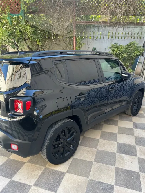Jeep Renegade 2022 Black, édition