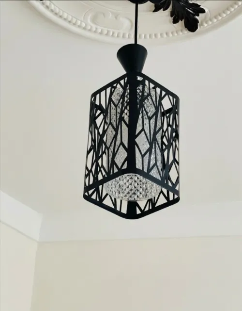 Lustre ثرية