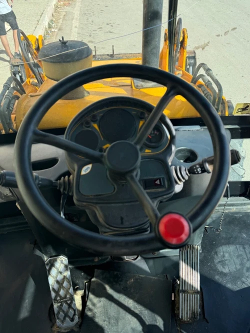 Mst Rétrochargeur MST M542 2016