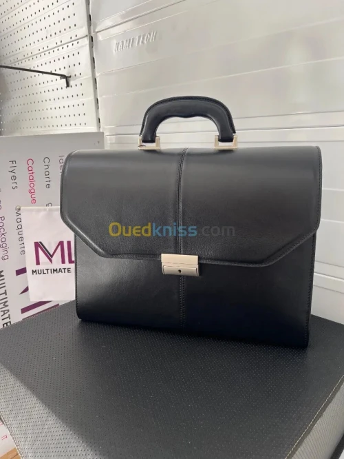 Valise et cartable en cuir