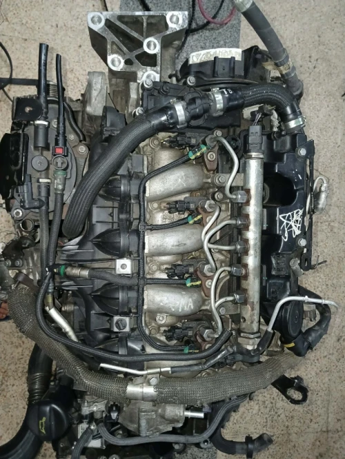موتور 2.2 رانج روفر إيفوك / جاغوار بلا باطة مليح Moteur 2.2 Range Rover Evoque / Jaguar sans boîte