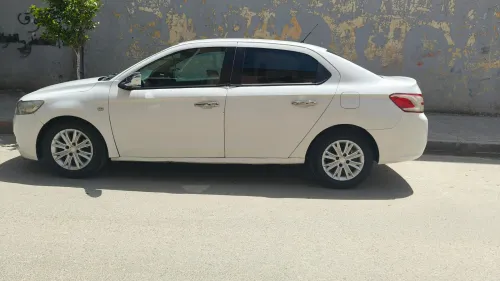 Peugeot 301 2015 Allure
