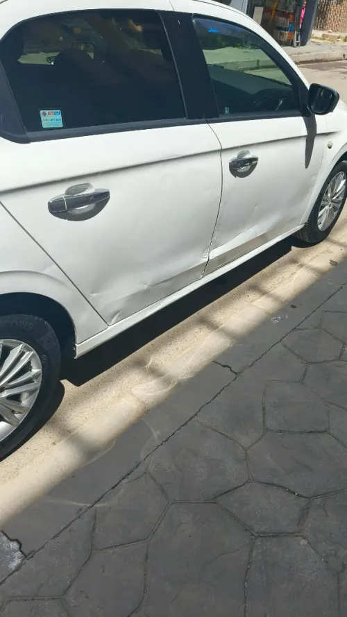 Peugeot 301 2015 Allure
