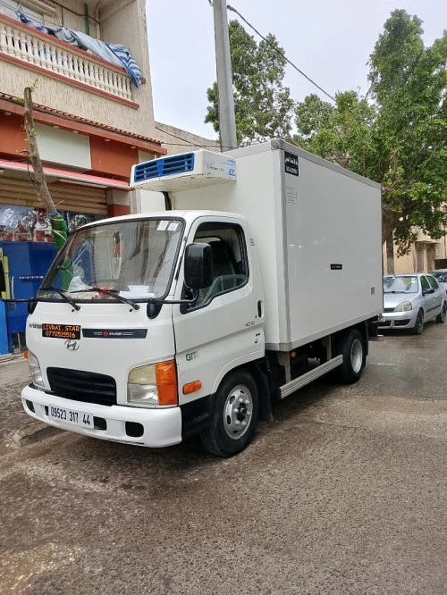 Hyundai hd35 ثلاجة frigo 