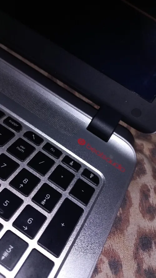 Ordinateur portable est un modèle HP Envy 15