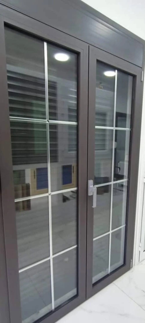Fenêtre en aluminium et PVC