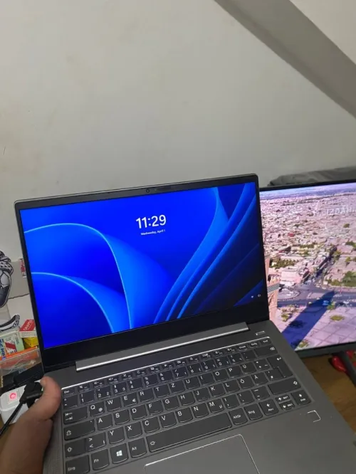 Lenovo IdeaPad (Model: 81NH)