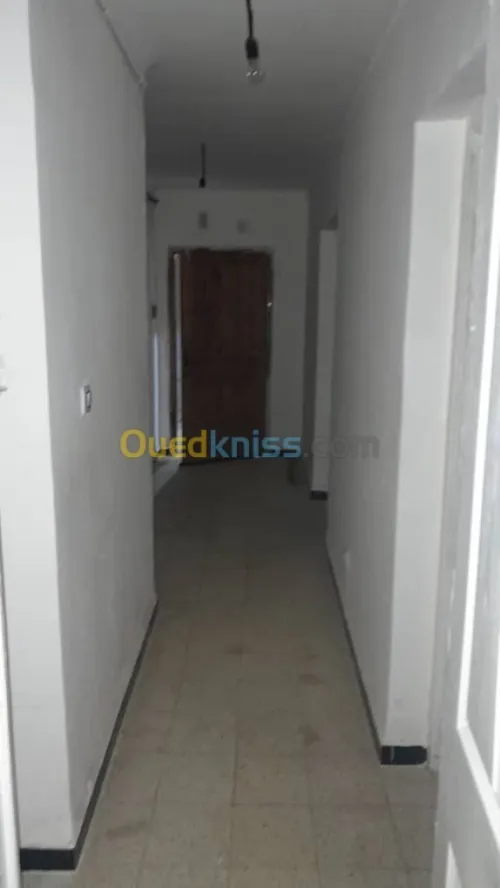 Location Appartement F3 Alger Draria