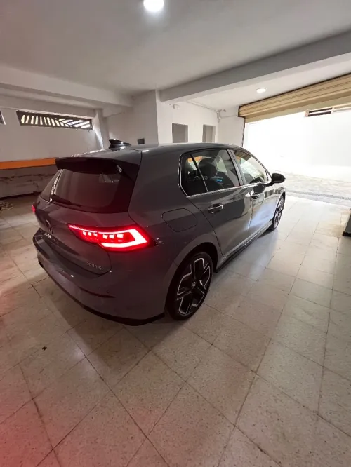 Volkswagen Golf 8 2025 R-Line