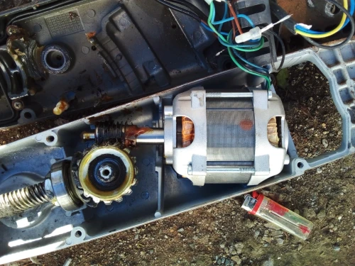 INSTALLATION ET REPARATION DE PORTAIL ELETRIQUE motorisation portail coulissant/battant