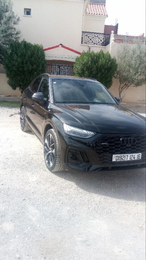 Audi Q5 2024 Sline Black Black