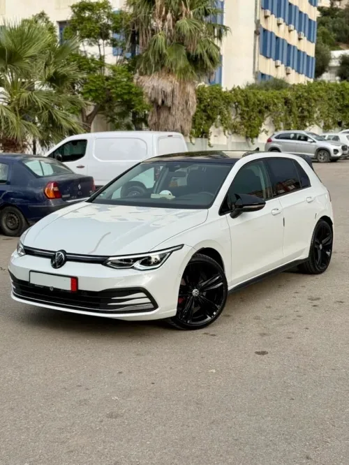 Volkswagen Golf 8 2022 Life Plus