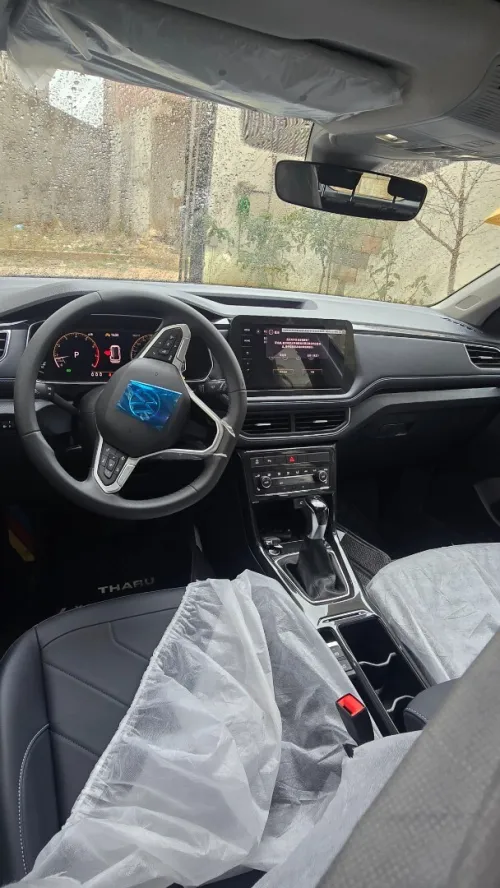 Volkswagen Tharu tahru 2025 Xr