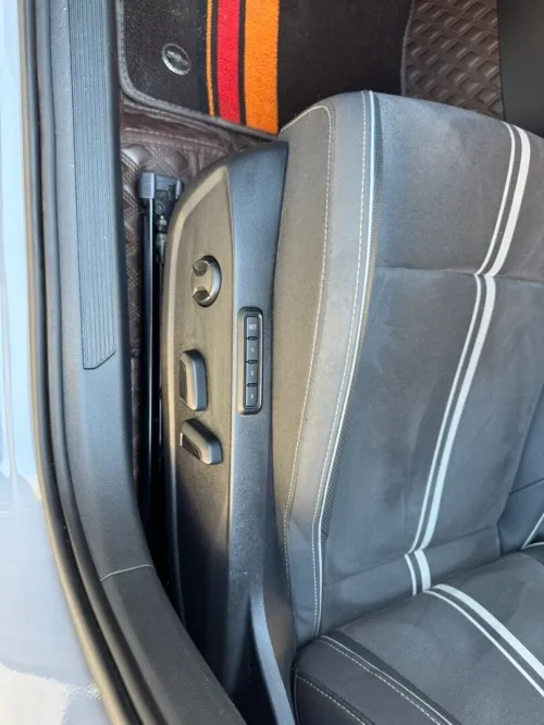 Volkswagen Golf 8 2023 R-Line