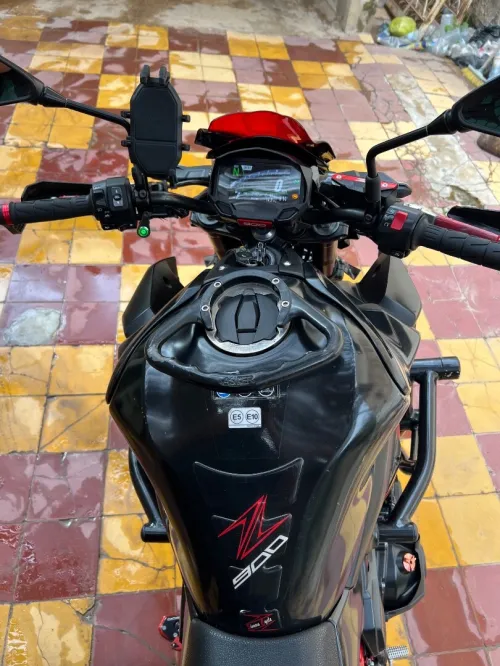Kawasaki Z900 