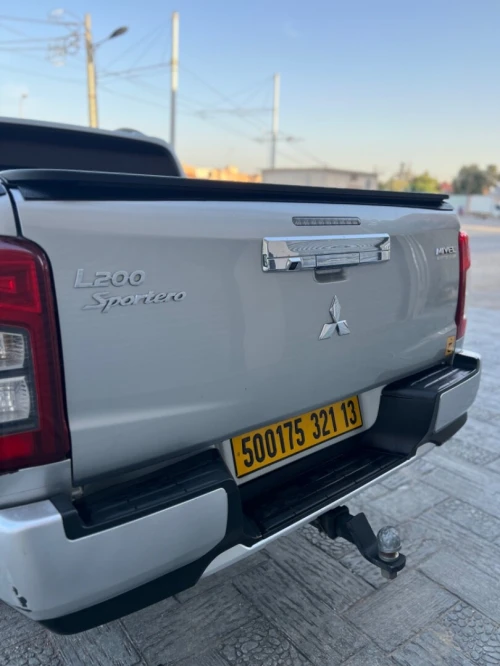 Mitsubishi L200 2021 Doube cabine Evolution