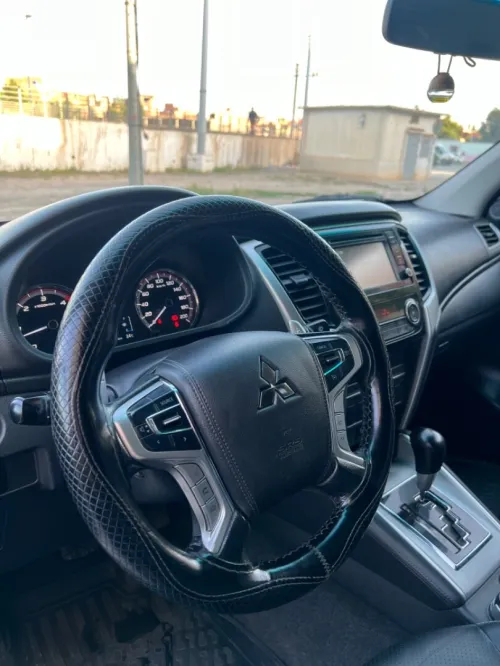 Mitsubishi L200 2021 Doube cabine Evolution