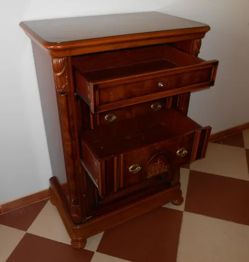 COMMODE ET MEUBLE DE COIN ROYALE