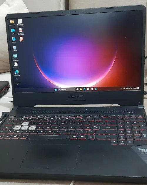 Pc asusحاسوب محمول