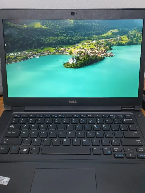 Dell latitude 5490 i5 8250u 8GB 256 ssd nvme 14"