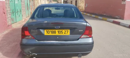 Ford Focus 4 portes 2005 Focus 4 portes
