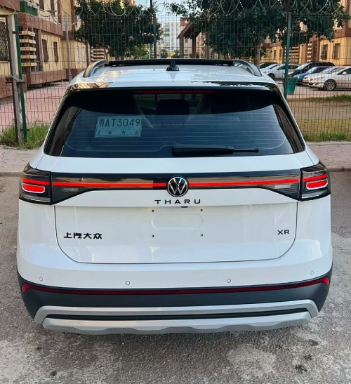 Volkswagen Tahru 2024 