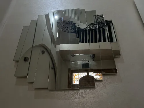 Une console avec mirroire 