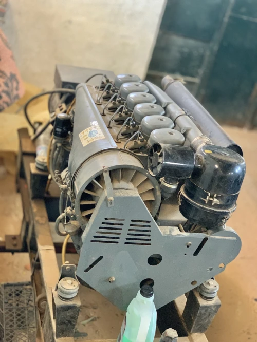 مولد كهرباء ديزل 63 KVA شبه جديد للبيع
