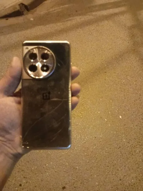 وان+ 12r
